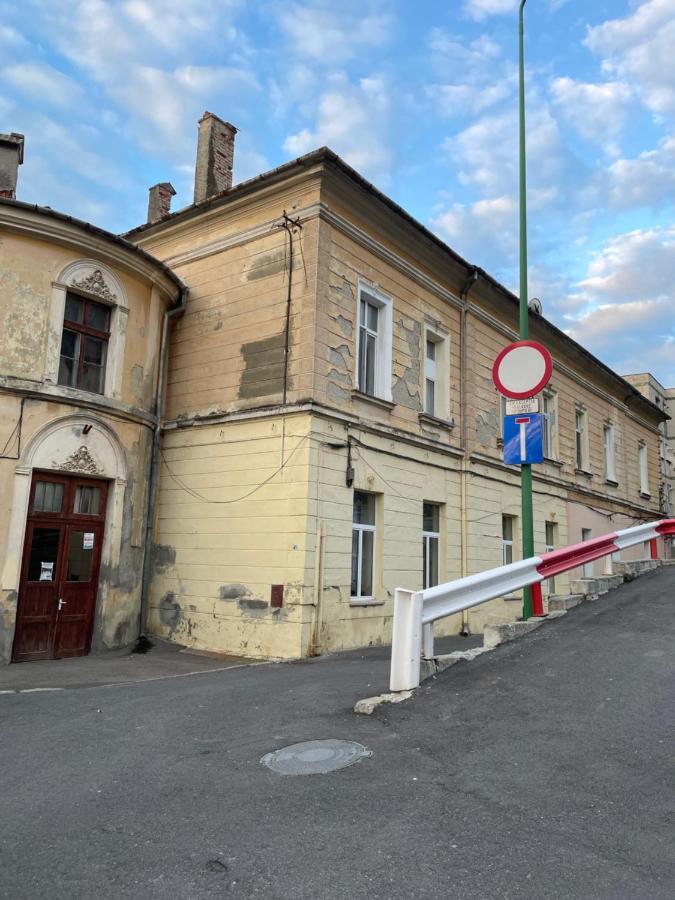 Relax Lägenhet Braşov Exteriör bild